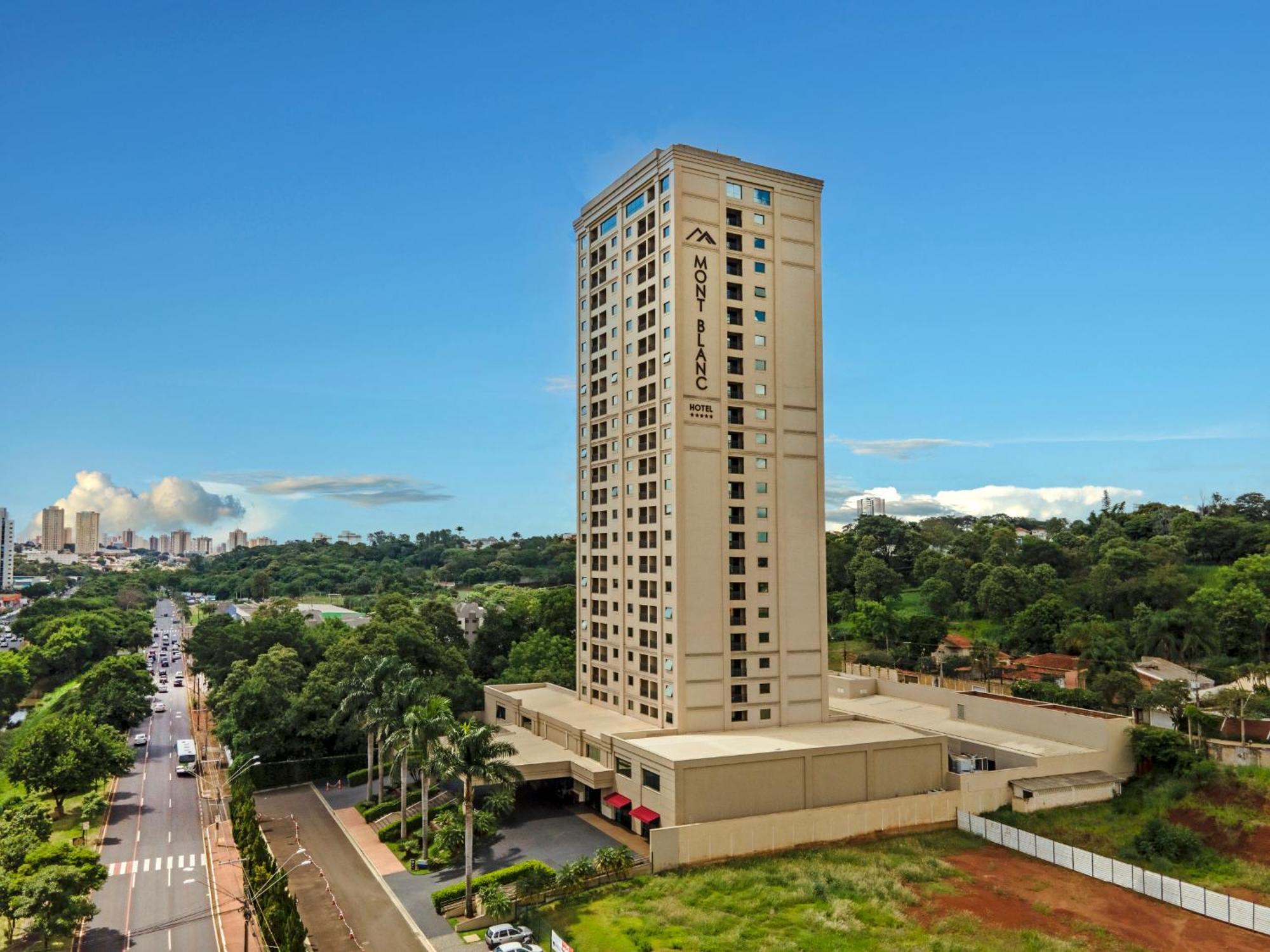 Hotel Mont Blanc Premium Ribeirão Preto Esterno foto The hotel in 2016