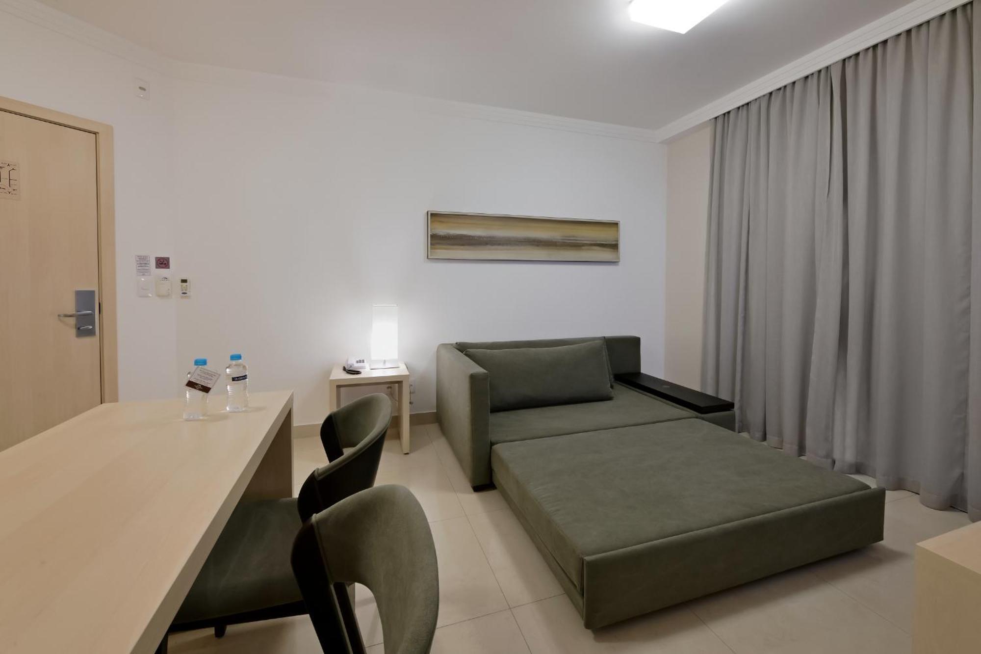 Hotel Mont Blanc Premium Ribeirão Preto Camera foto A sofa bed