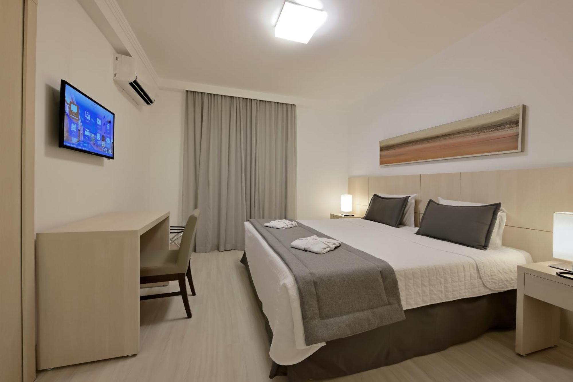 Hotel Mont Blanc Premium Ribeirão Preto Camera foto A room at the hotel