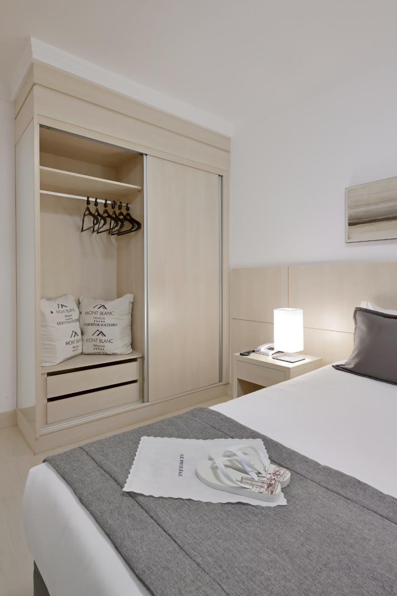 Hotel Mont Blanc Premium Ribeirão Preto Camera foto Sliding wardrobe